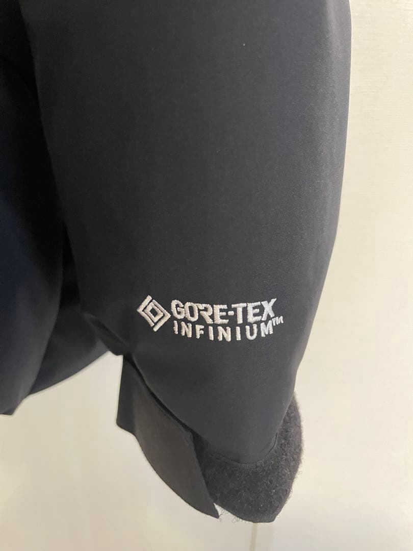 +phenix GORE-TEX INFINIUMダウン　ブラック