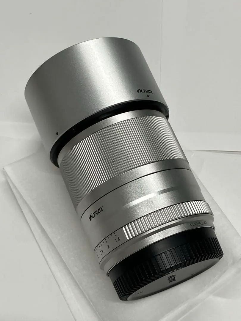 【新同品】Viltrox af 56mm f1.4 STM Xマウント　シルバー