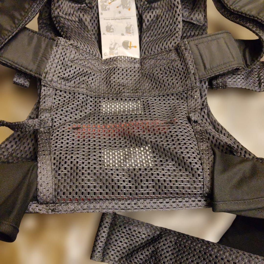 ベビービョルン　抱っこ紐　アンスラサイト　ワンカイエアー　メッシュ　美品