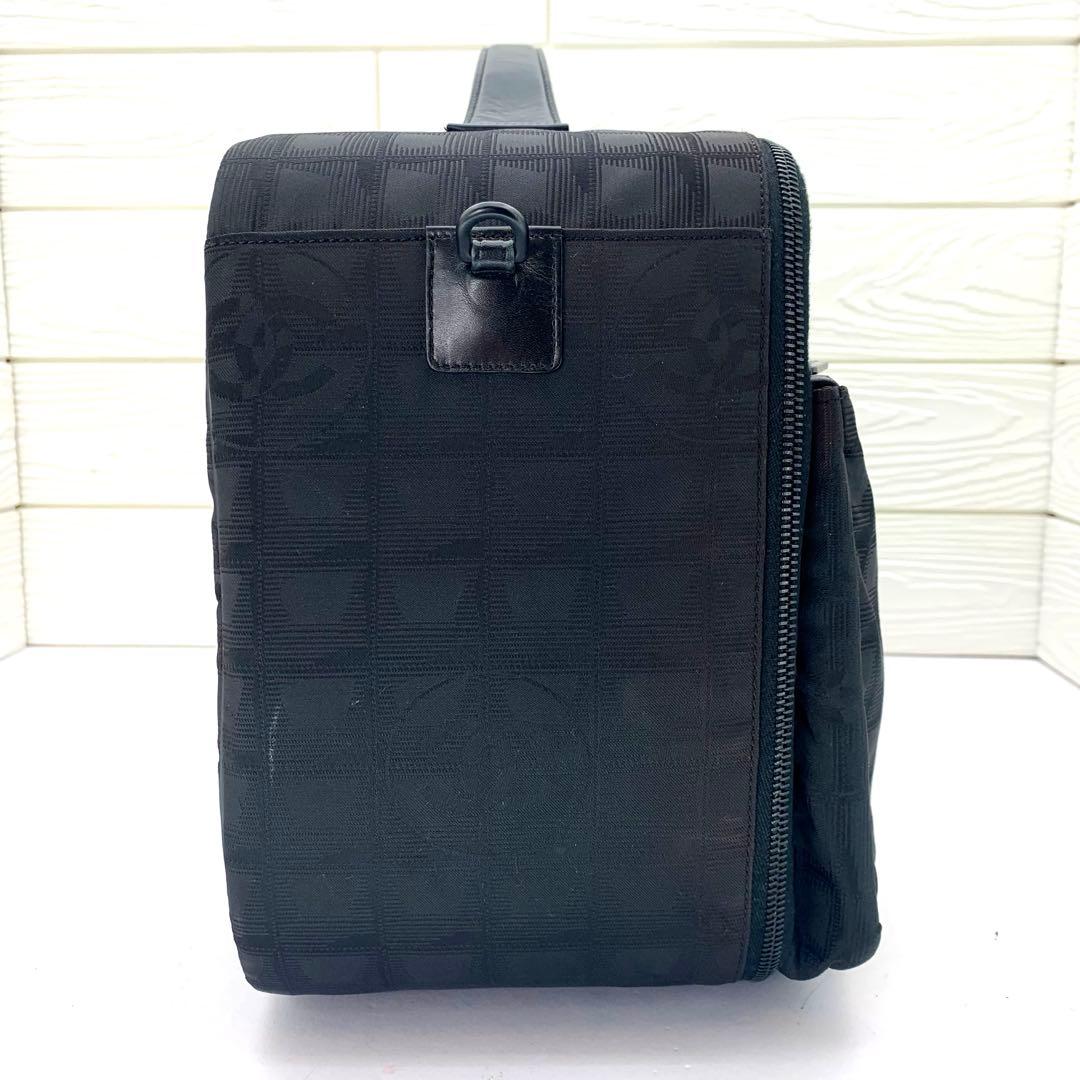 希少！CHANELシャネルニュートラベルライントラベルバッグスーツケース2Way