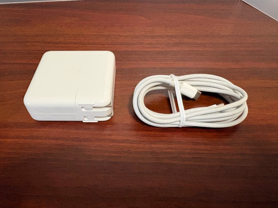 MacBook本体 Apple Macbook Pro M2 24GB 512GB