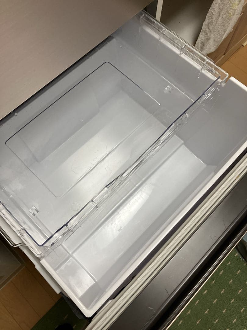 2021年製 HITACHI R-27RV 冷蔵庫 265L 3ドア幅54センチ