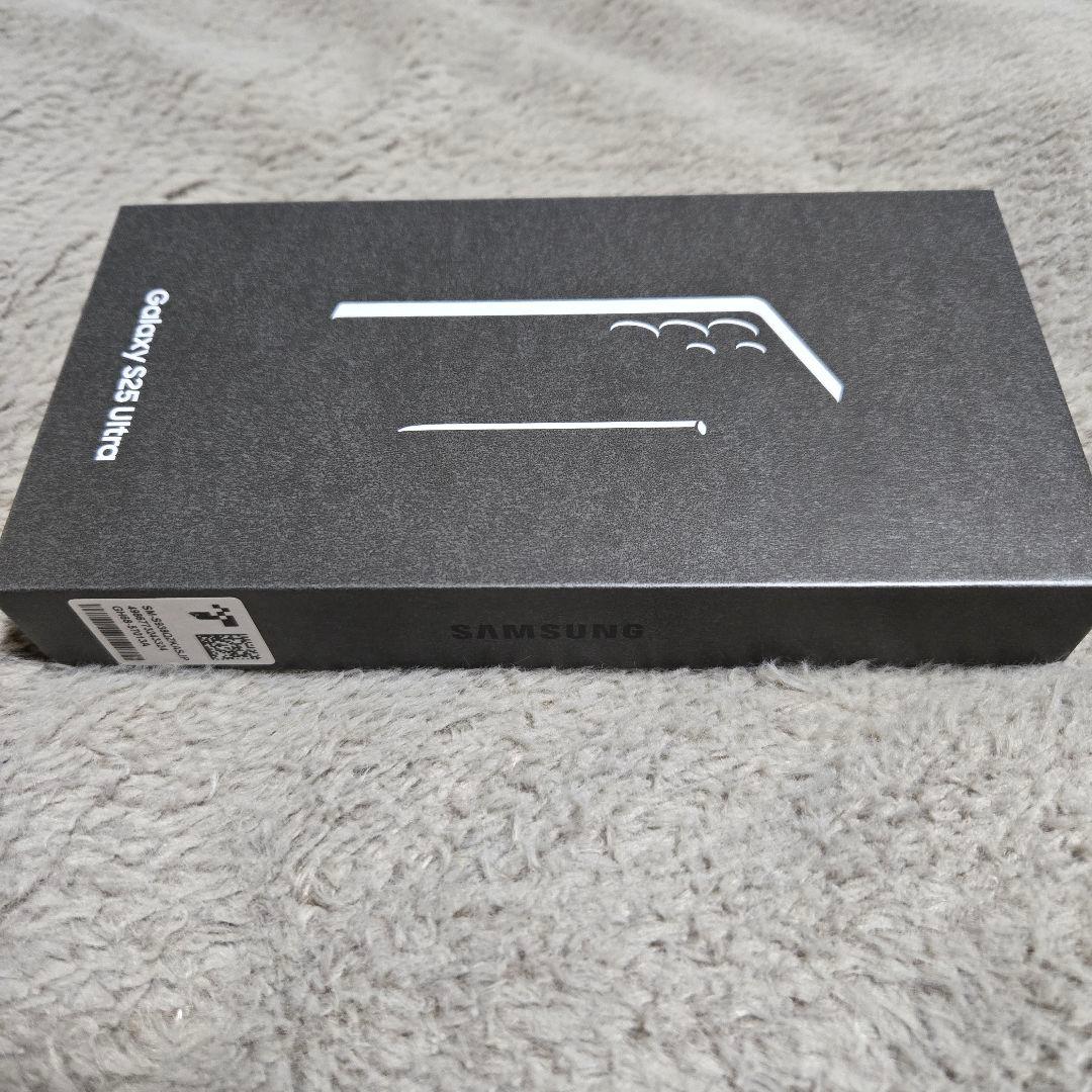 新品未開封‼️ GalaxyS25Ultra チタニウムブラック256GB