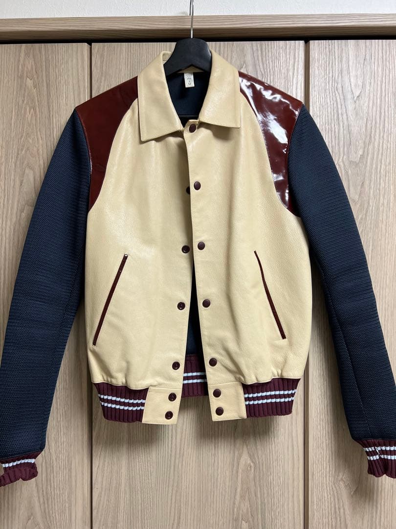 ミュウミュウ　アウター