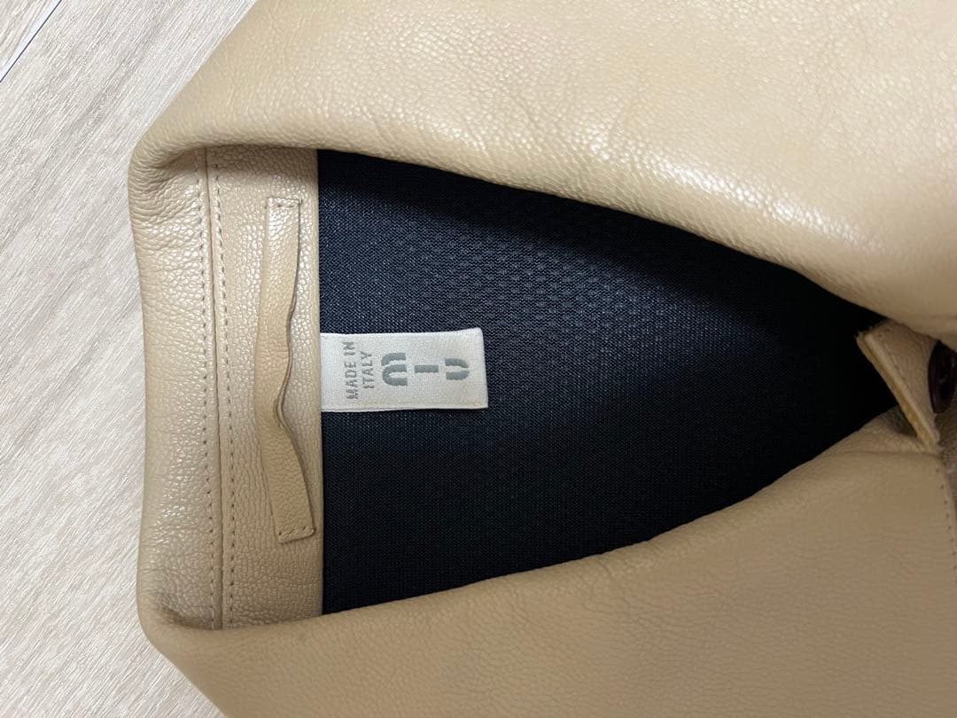 ミュウミュウ　アウター