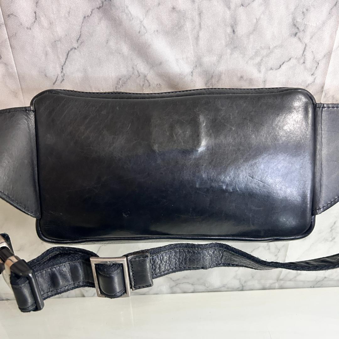 SAAD サード オールレザー ブランドロゴ金具 斜め掛け可能 ボディバック