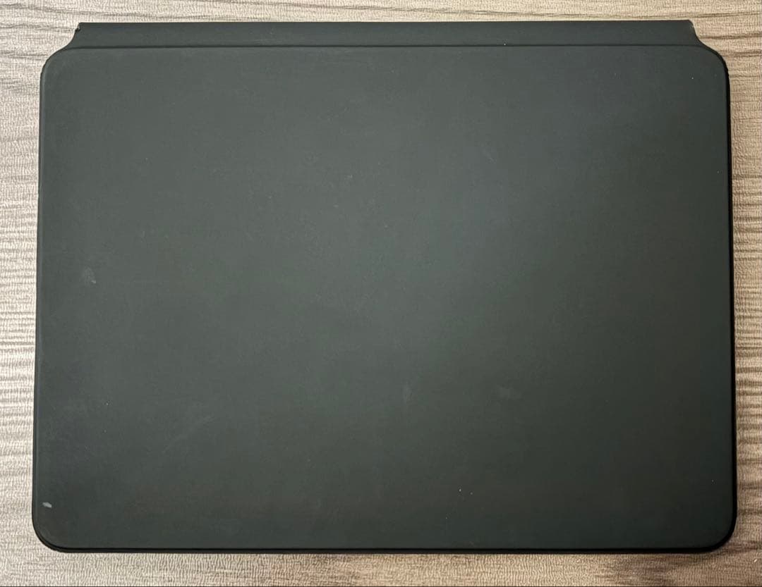 Apple iPad Magic Keyboard 本体