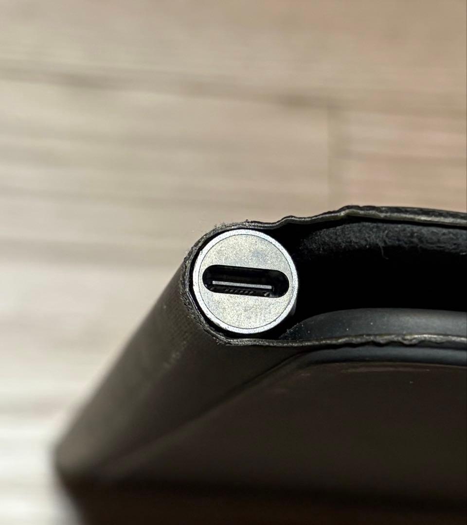 Apple iPad Magic Keyboard 本体