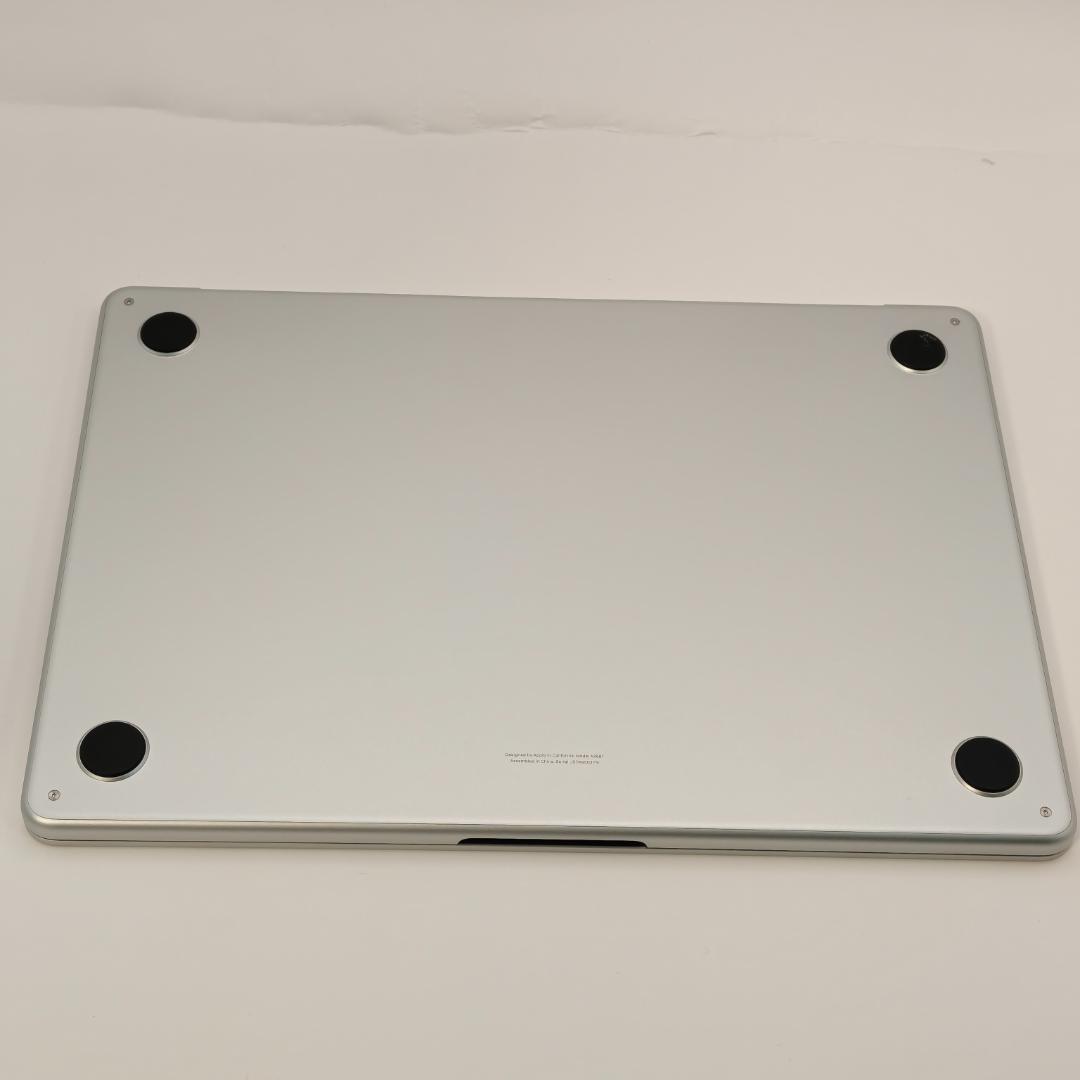 美品 M2 MacBook Air 8GB256GB バッテリ94% 付属品完備