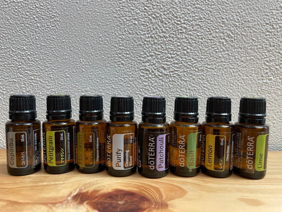 44本セット！　ドテラエッセンシャルオイル　開封済み　木箱のおまけ付き