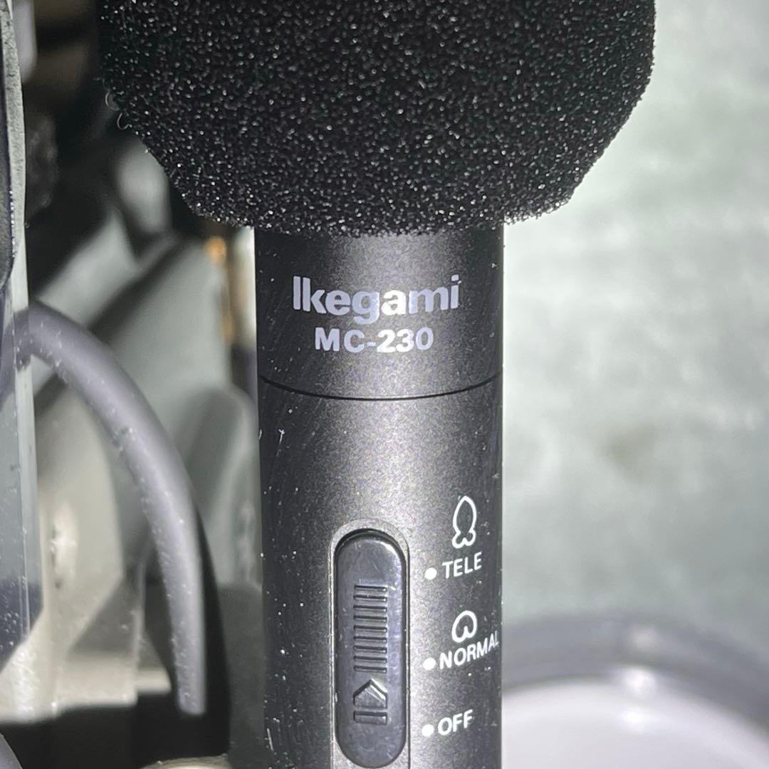 ビデオカメラIkegami HC-300、 82CL-UP1300Hケース鍵付き