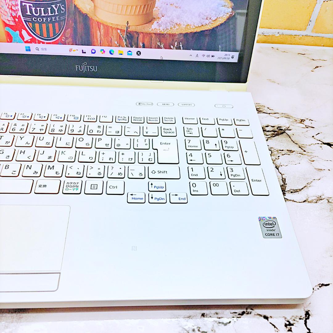 タッチパネルノートパソコン❤️爆速SSD❤️メモリ16G✨高性能i7☘️ハイスぺ