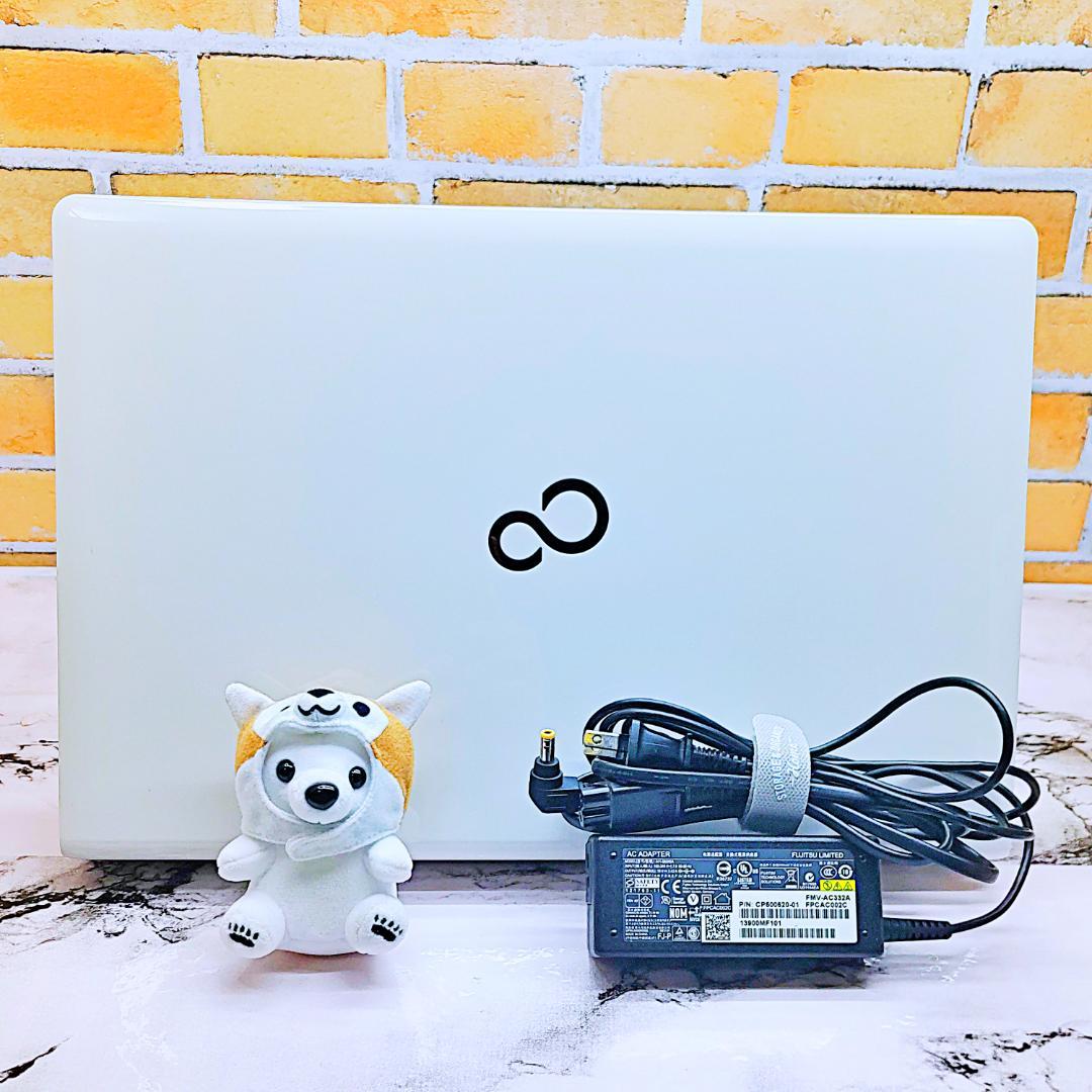 タッチパネルノートパソコン❤️爆速SSD❤️メモリ16G✨高性能i7☘️ハイスぺ