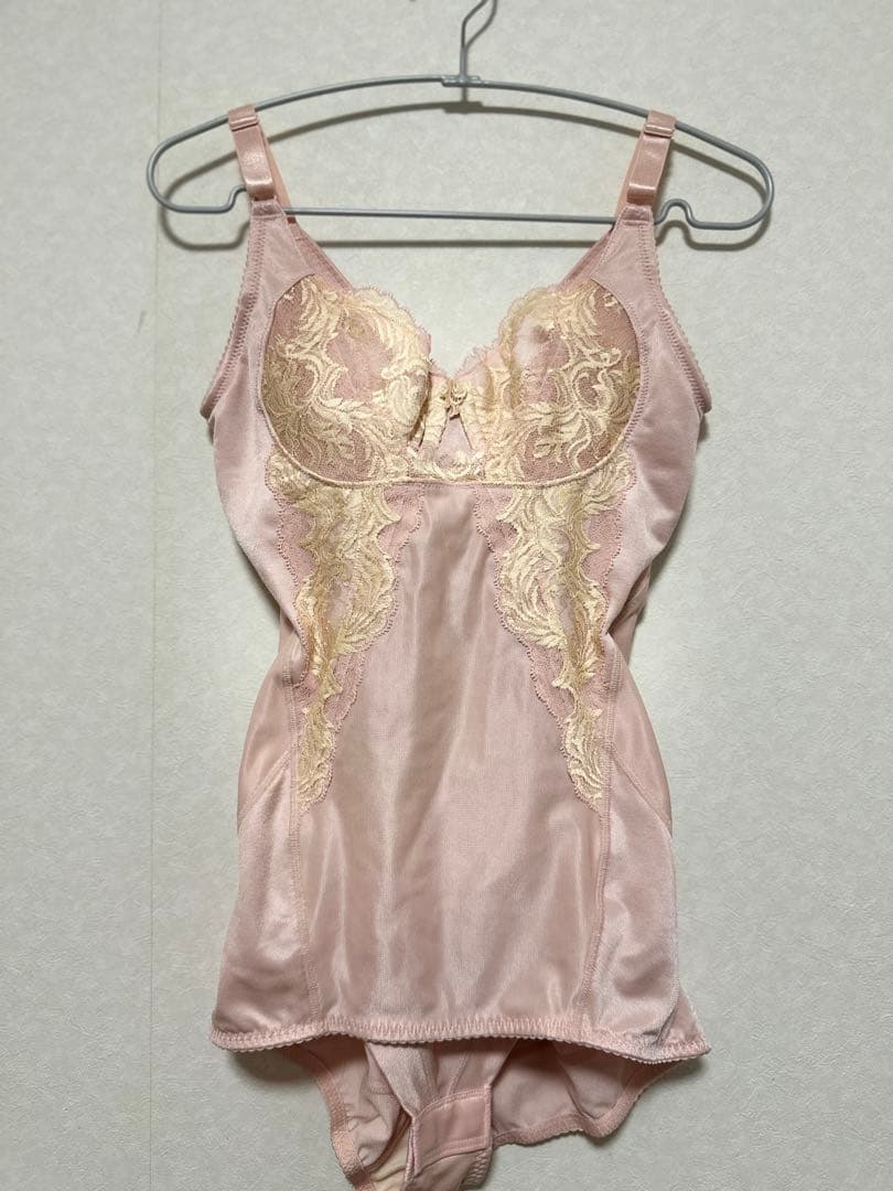 ⭐️セール中⭐️マルコ　補正下着　ボディスーツ　B70 M