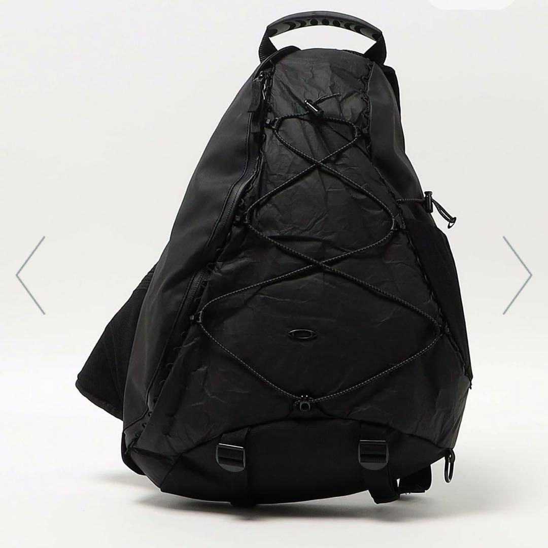 バッグ BLACK OAKLEY LATITUDE SLING PACK BAG