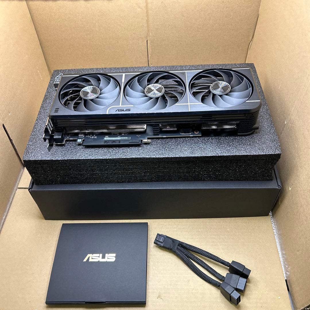 グラフィックボード・グラボ・ビデオカード ASUS NVIDIA GeForce RTX 5070Ti