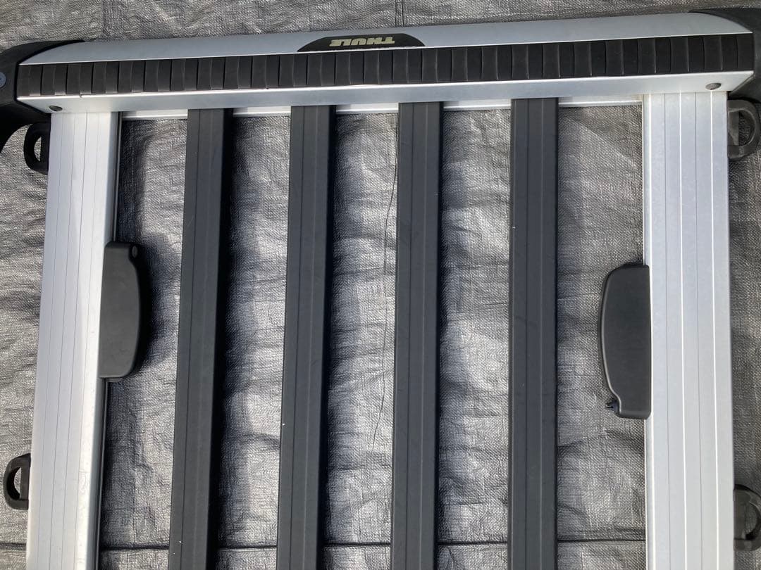 THULE スーリー ルーフラック TH824