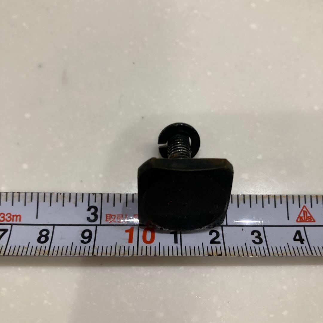 THULE スーリー ルーフラック TH824