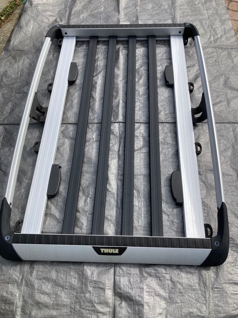 THULE スーリー ルーフラック TH824