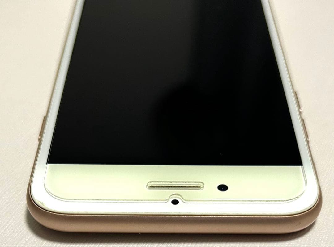 iPhone 8 ピンクゴールド 64GB（SIMフリー）