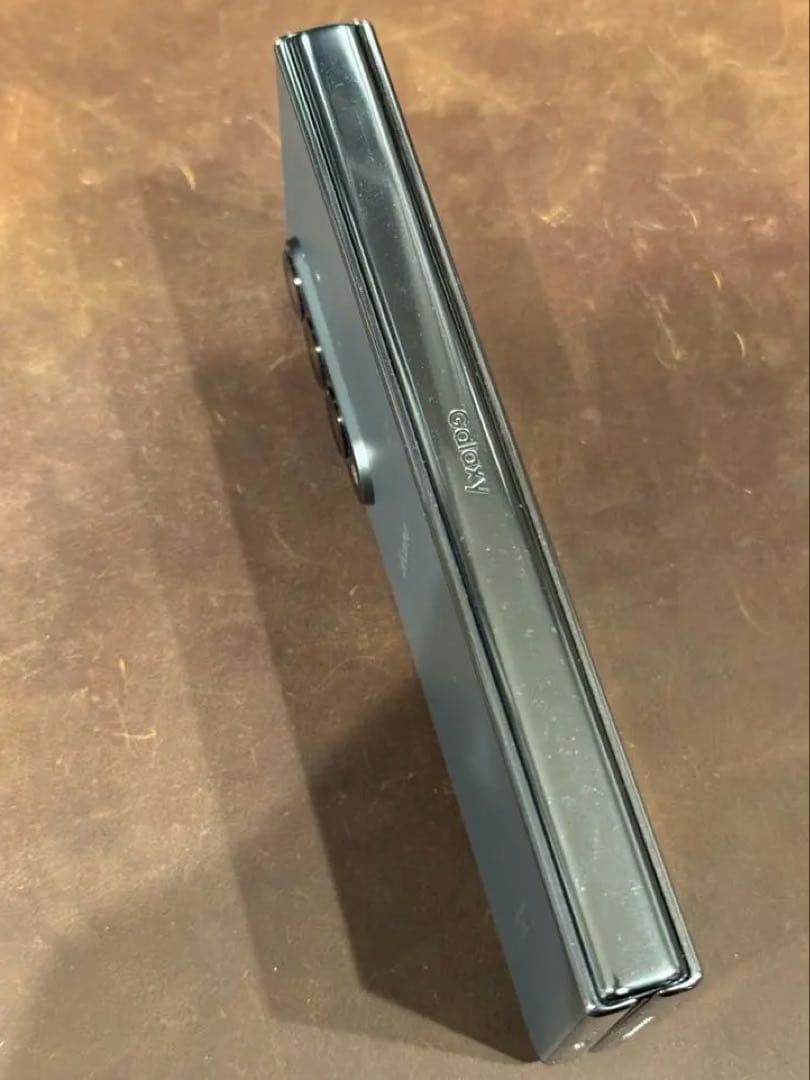 Galaxy Z Fold 4(docomo版、Sペン付き)