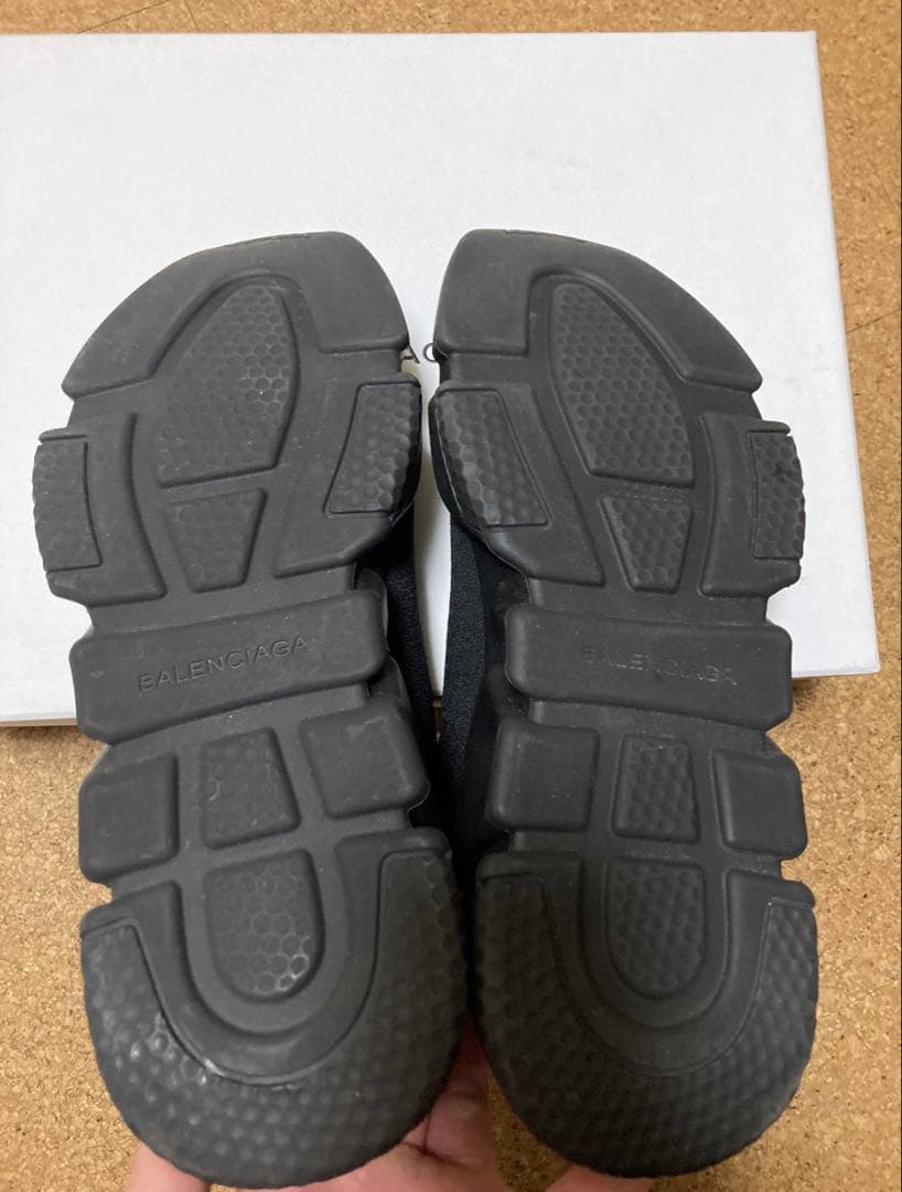 BALENCIAGA ブラック ハイカットスニーカー