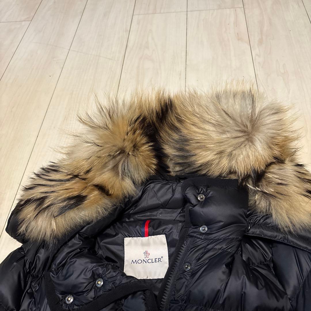 MONCLER（モンクレール） HERMINE（エルミンヌ） ダウンファー付き