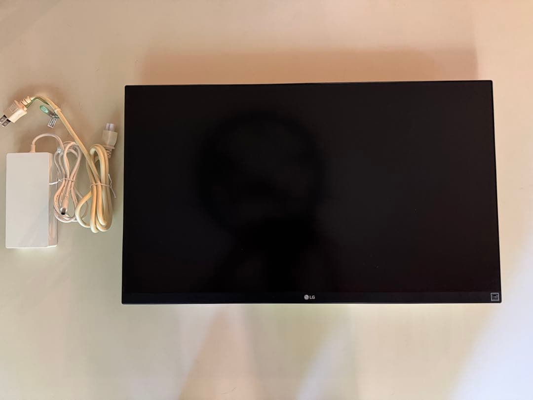 LG 27インチUHD 4Kディスプレイ 27UK850-W