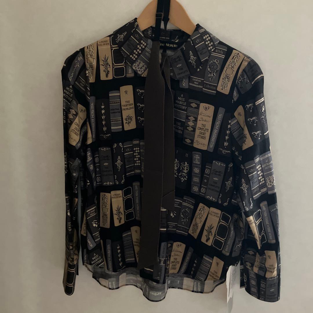 ジェーンマープルAgatha's library リボンタイシャツ