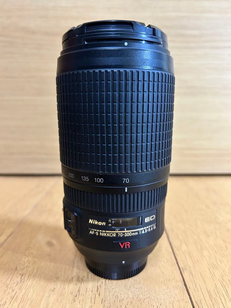 【訳ありジャンク】Nikkor 70-300mm望遠ズームレンズ