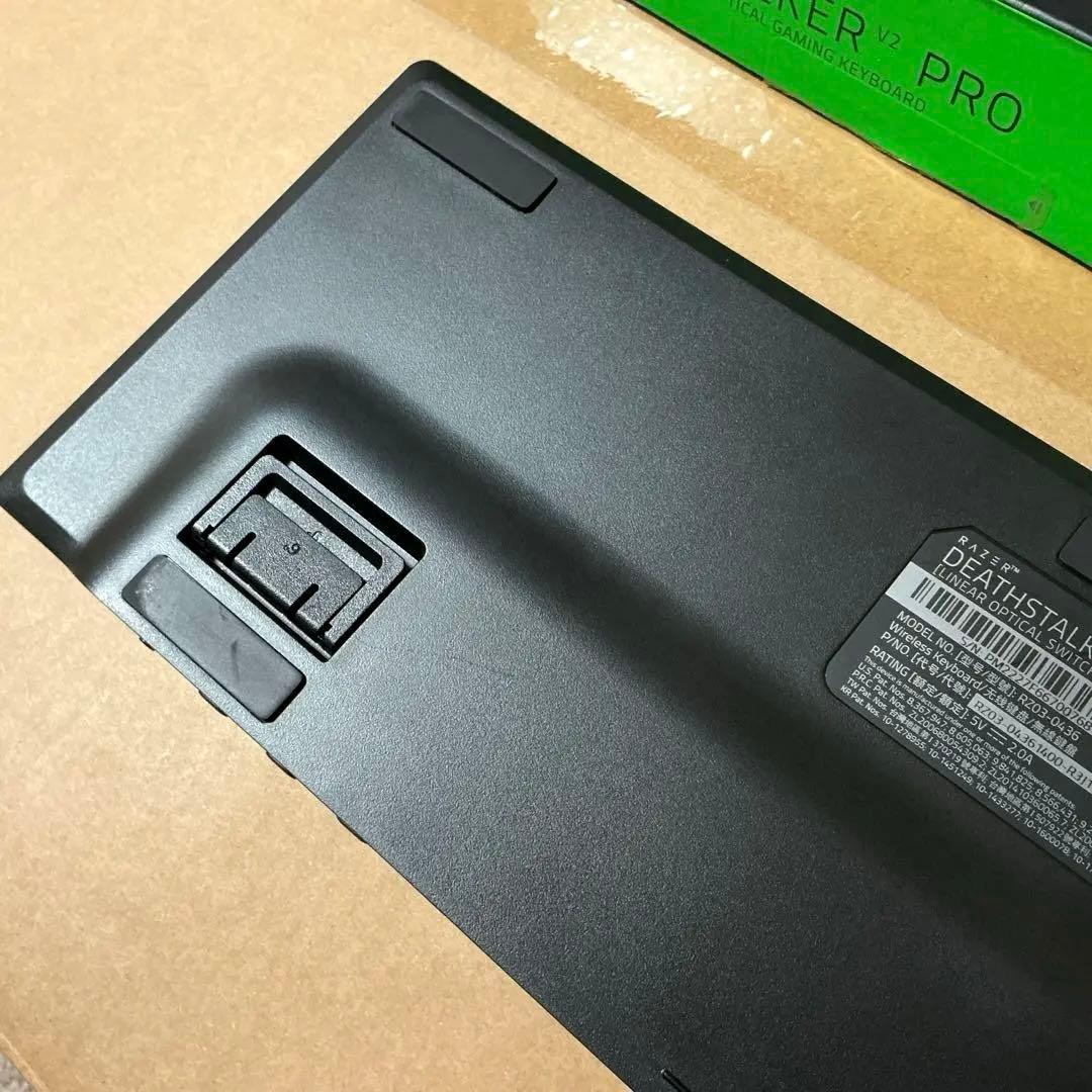 Razer レイザー DeathStalker V2 Pro JP 中古