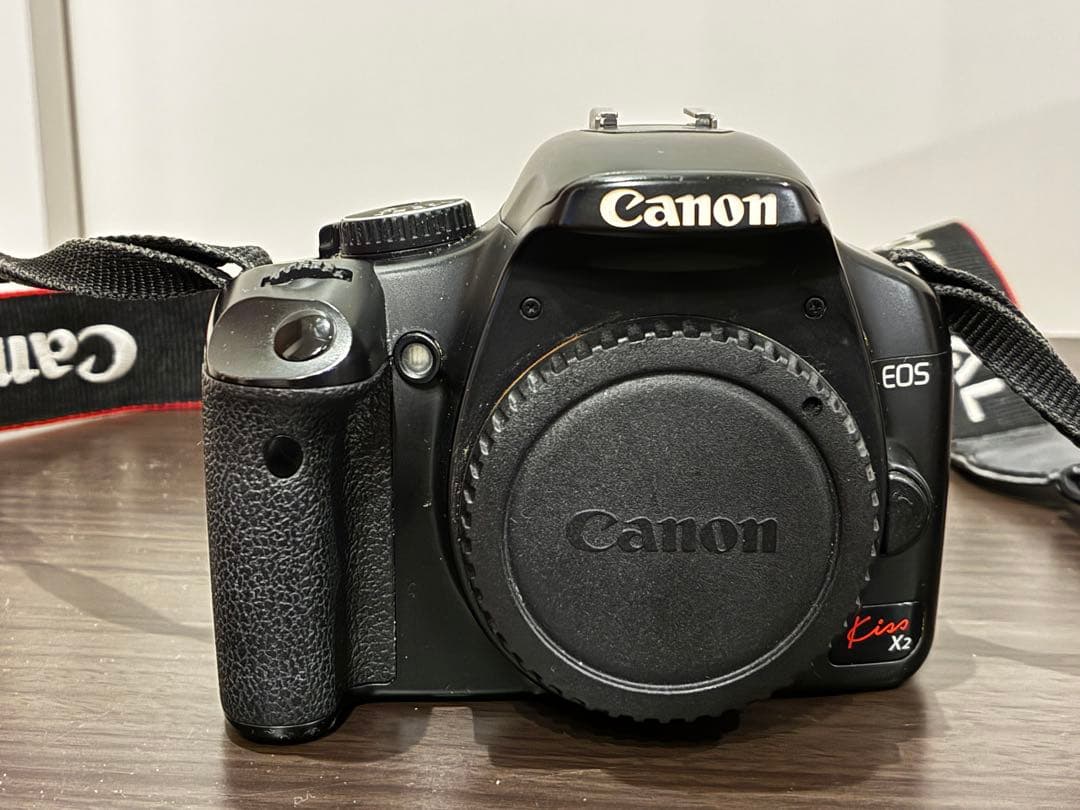 デジタルカメラ Canon EOS Kiss X2 + EF-S 18-55mm