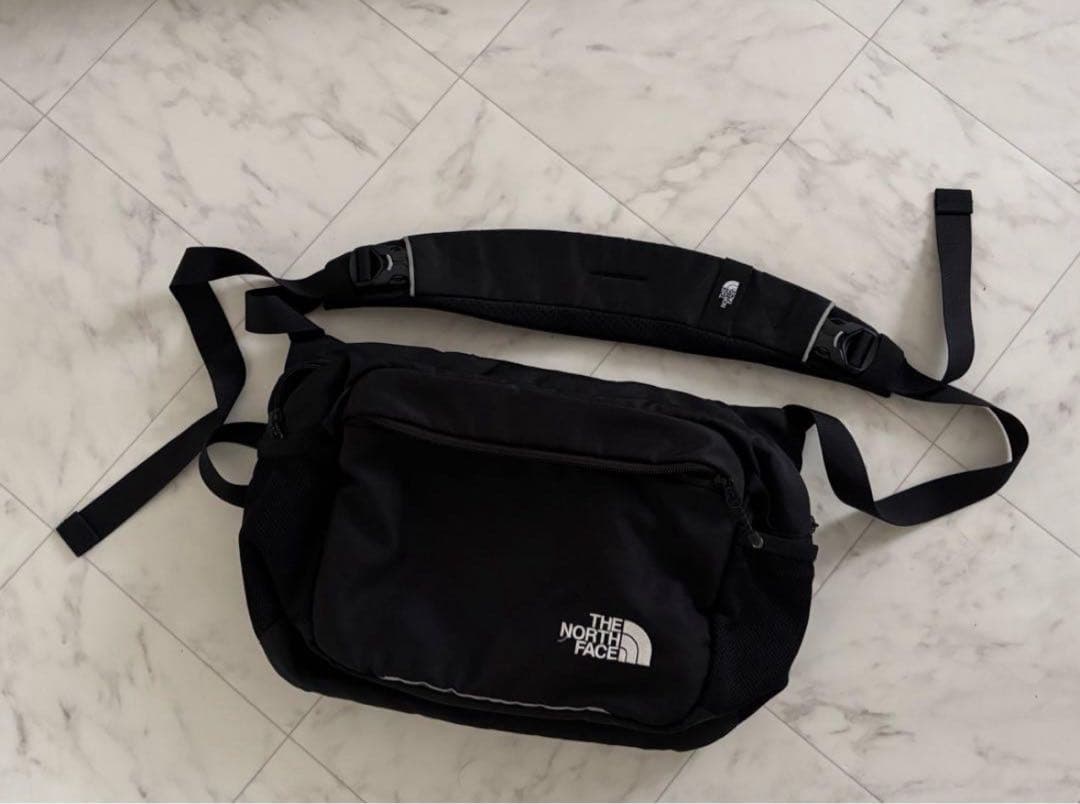 ノースフェイス　ベビースリングバッグ