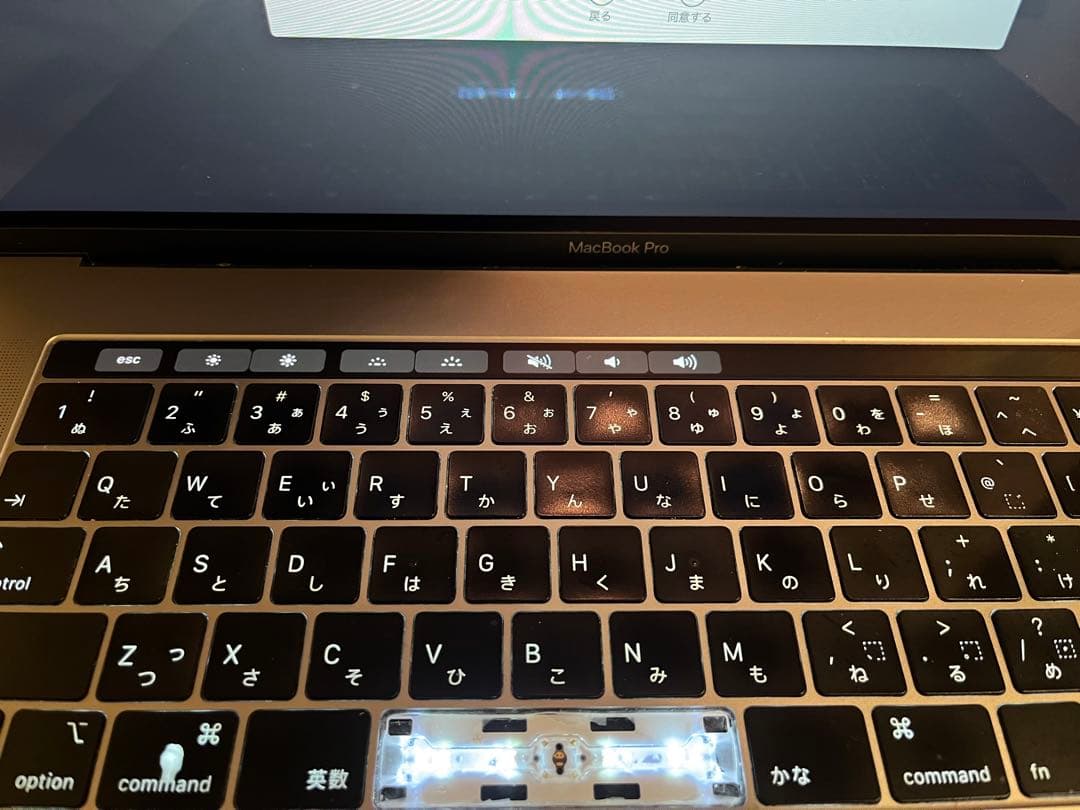 MacBook本体 MacBook Pro 2018 15inch (A1990)