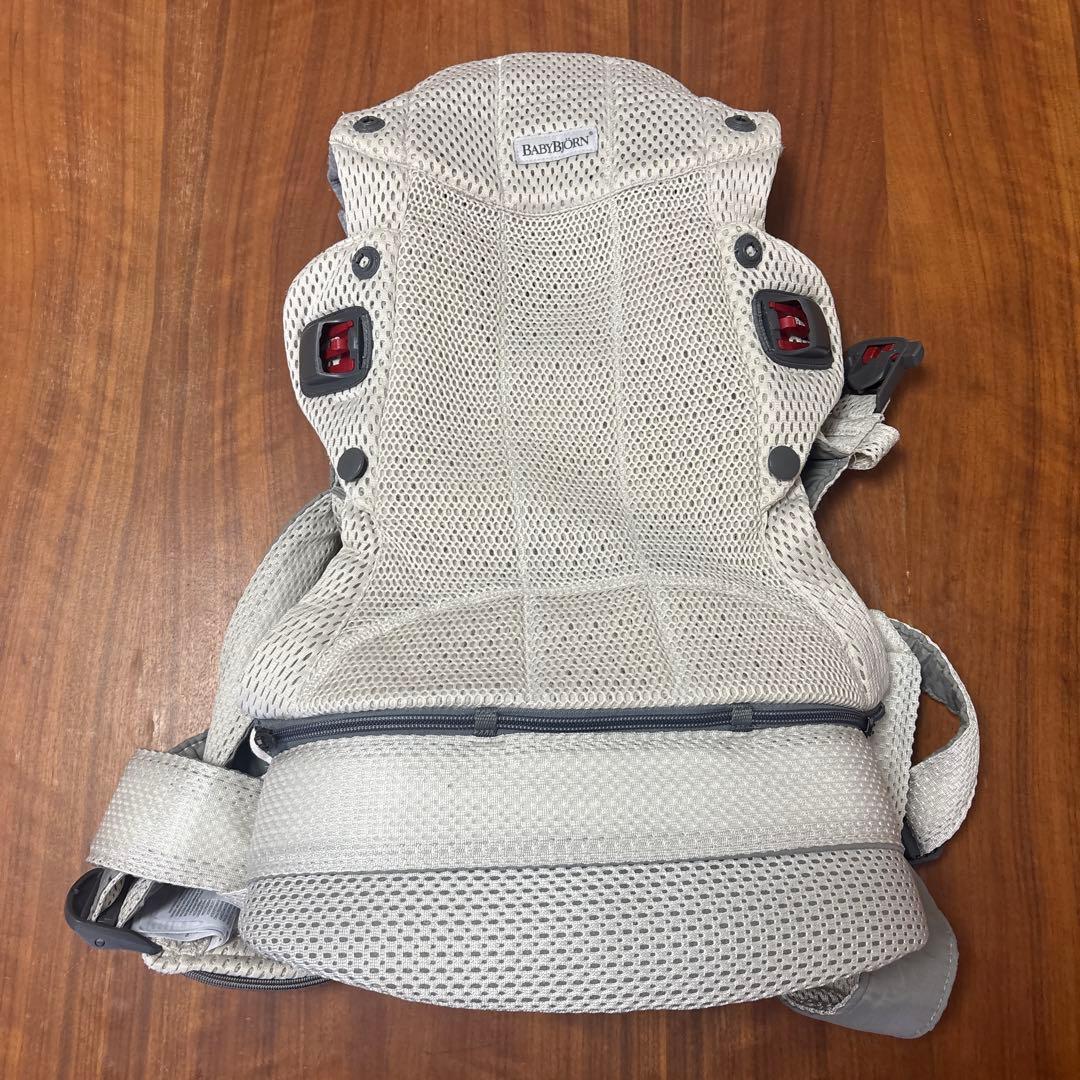 BABYBJÖRN 抱っこ紐 HARMONY クリーム