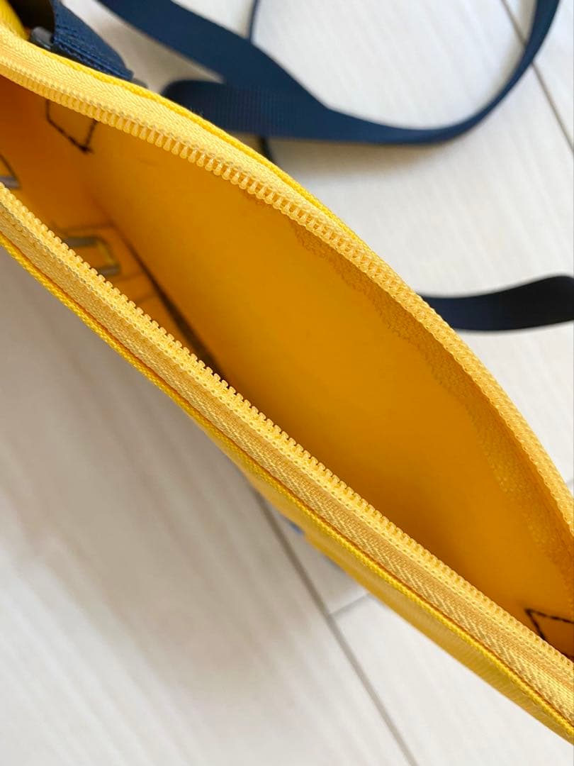 ファミリア　ドクターイエロー　サコッシュ　JR東海コラボ