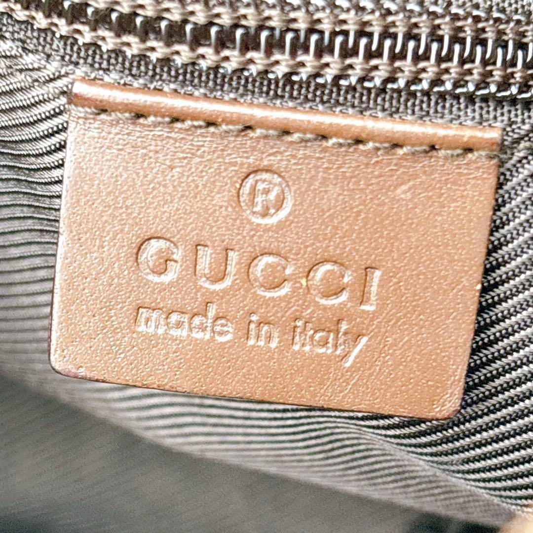 GUCCI GGキャンバス メッセンジャーバッグ ブラウン