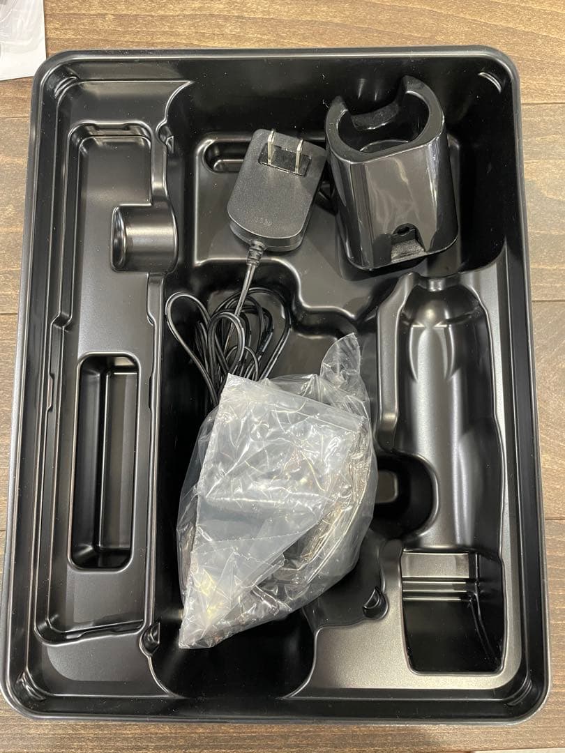 WAHL Beret コードレス/コード付きトリマー　替刃付き