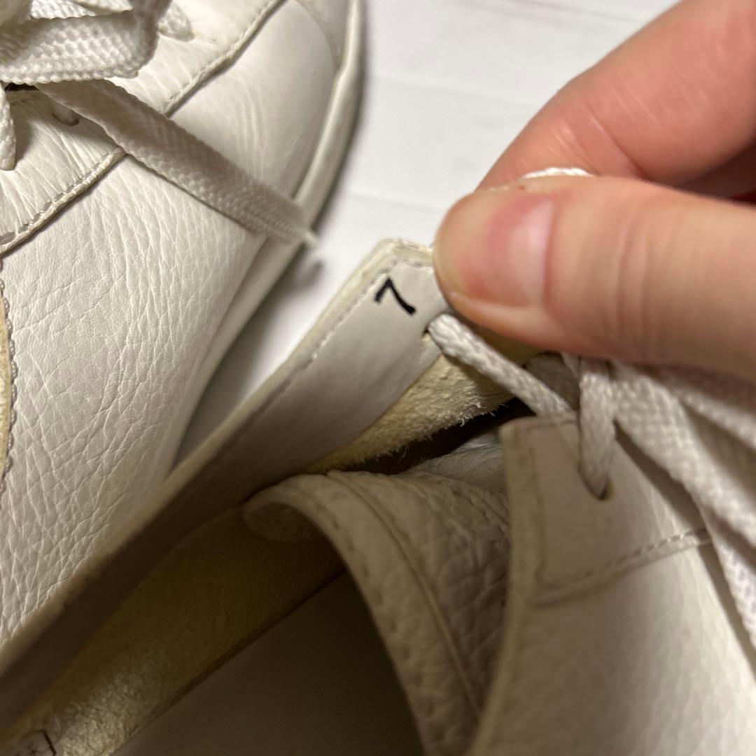 サントーニ☆レザースニーカー☆白☆サイズ７☆美品