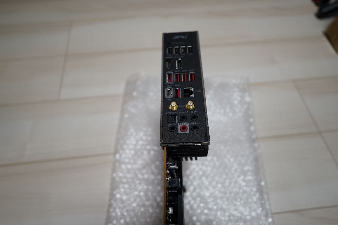 【美品】MSI MPG Z690 CARBON WIFI (12-14世代対応)