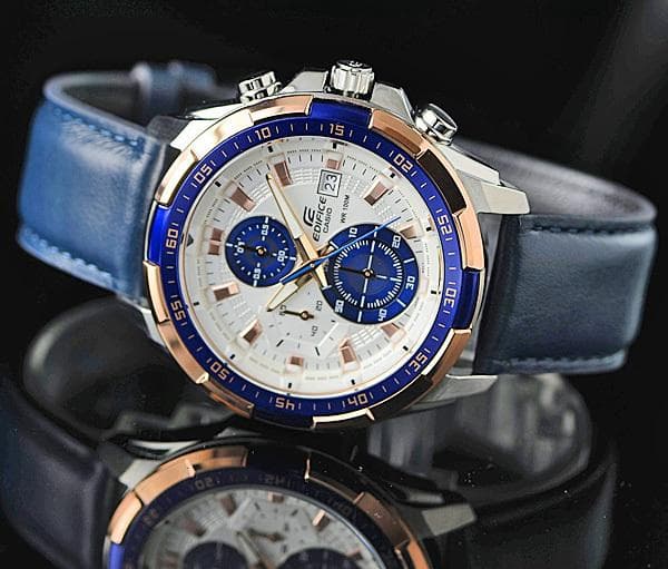 逆輸入カシオEDIFICE新品メンズ腕時計100m防水クロノグラフ日本未発売