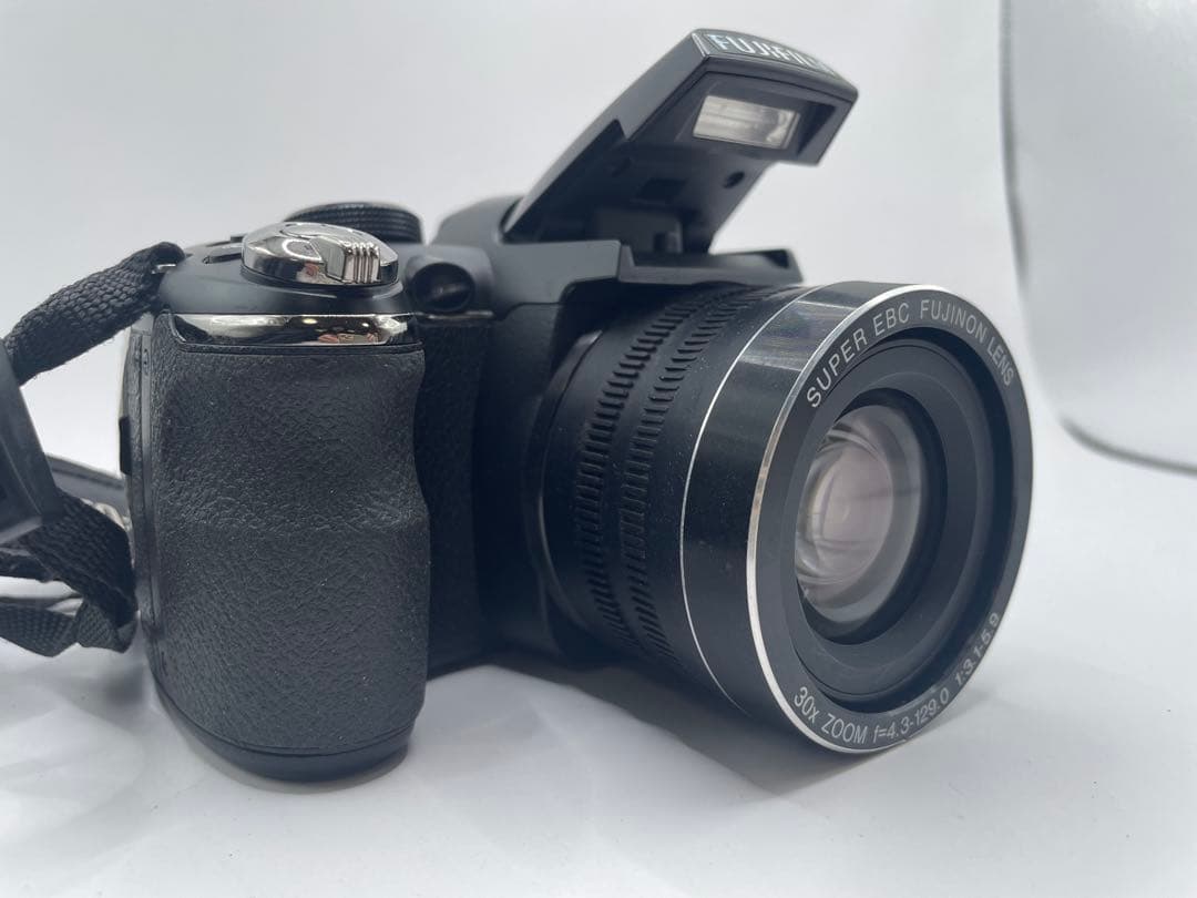 デジタルカメラ FUJIFILM FinePix S4500