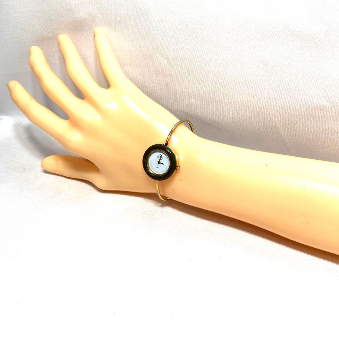 【稼働品】GUCCI 腕時計　チェンジベゼル　ヴィンテージ　緑赤　ラウンド