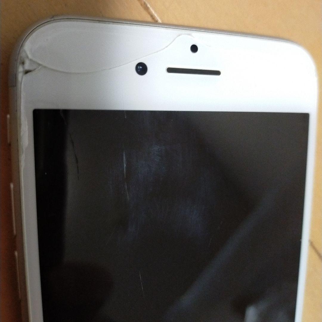 iPhone 8 64GB シルバー SIMフリー