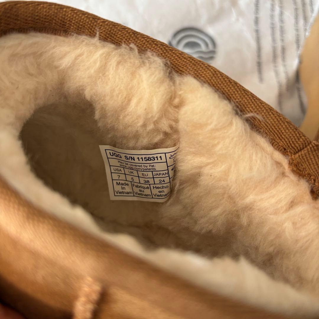 【美品】UGG ブラウン 厚底ムートンブーツ