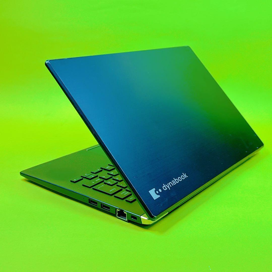 Windows11‼️第10世代 i7⭐️メモリ16GB SSDノートパソコン