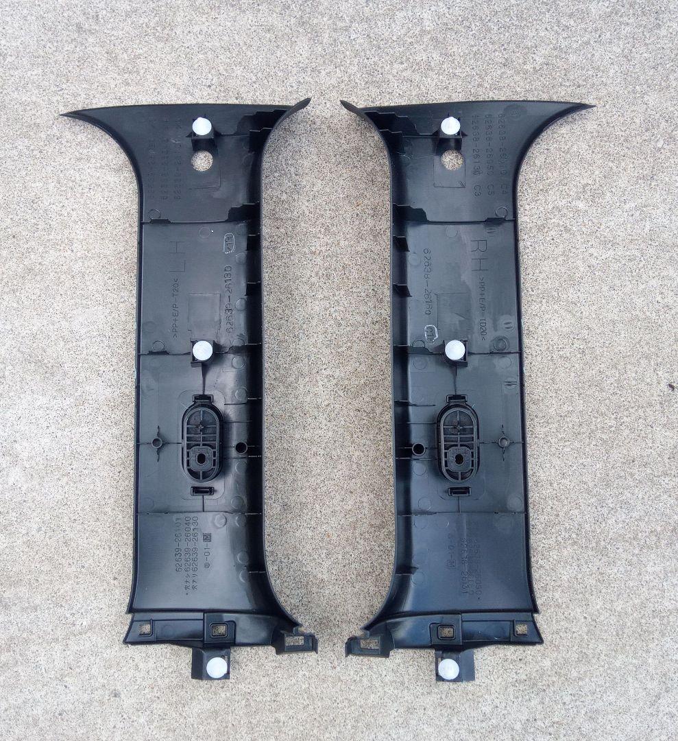 ●ハイエース200系ダークプライムS-GLセンター&リヤピラートリム新車外し品●