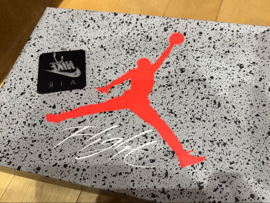 靴 Nike Air Jordan4 Retro \"Bred Reimagined\"