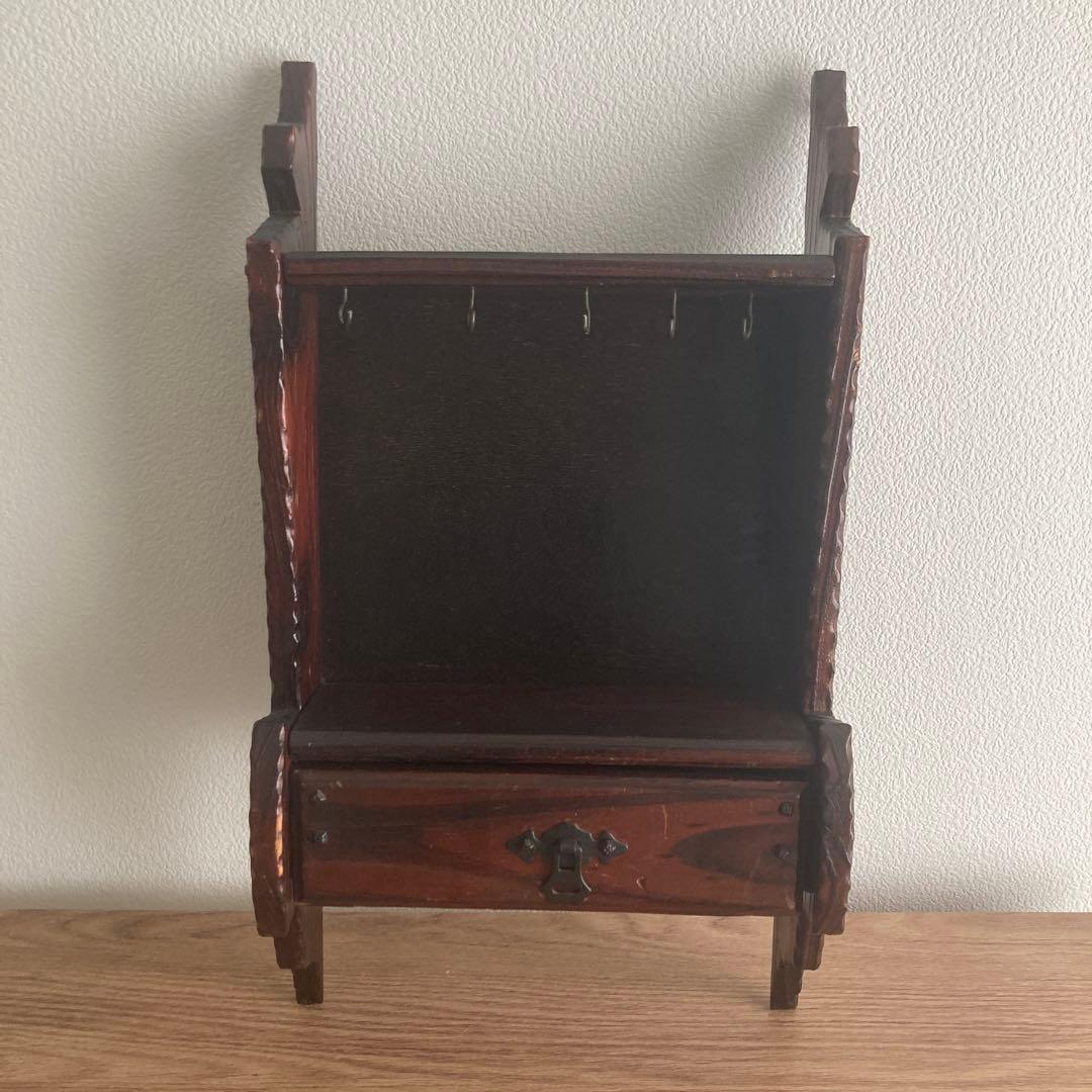 専用ページ　フランス アンティーク 約100年前 鍵棚　家具　ブロカント　蚤の市