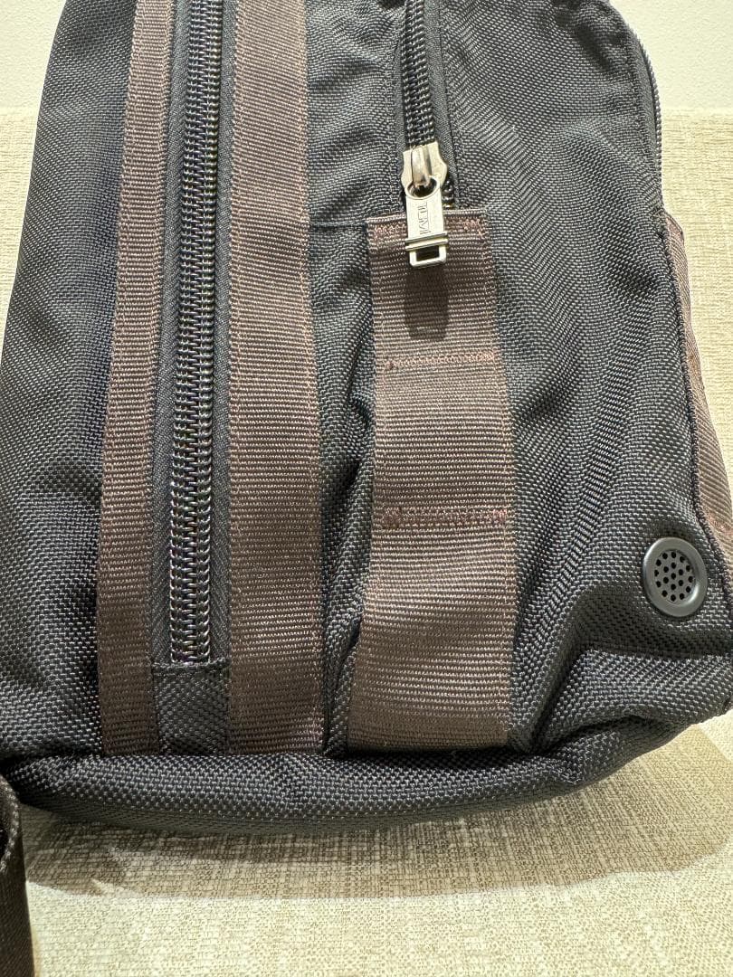 TUMI ボディバッグ アウロラ バリスティック ナイロン 69318HKO 黒